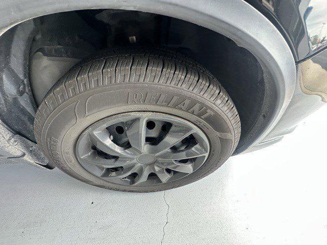 used 2019 Nissan Rogue car, priced at $13,164