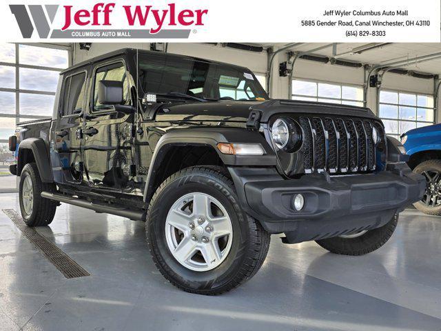 used 2020 Jeep Gladiator car, priced at $25,196