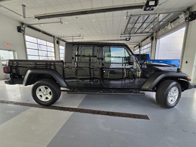 used 2020 Jeep Gladiator car, priced at $25,196