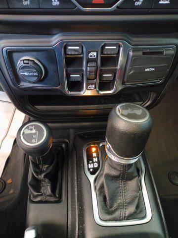 used 2022 Jeep Wrangler Unlimited car, priced at $27,248