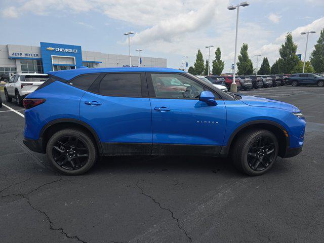new 2025 Chevrolet Blazer car, priced at $33,742