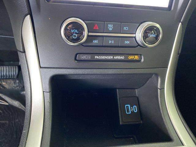 used 2024 Ford Edge car, priced at $30,293
