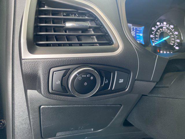 used 2024 Ford Edge car, priced at $30,293