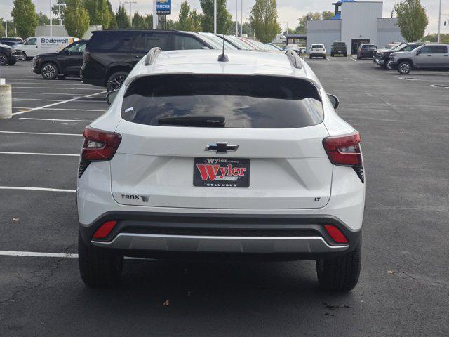 new 2025 Chevrolet Trax car, priced at $24,710