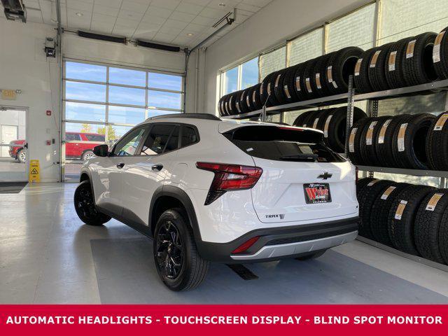 new 2025 Chevrolet Trax car, priced at $23,700