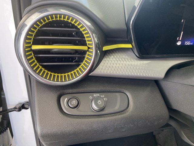 new 2025 Chevrolet Trax car, priced at $23,700