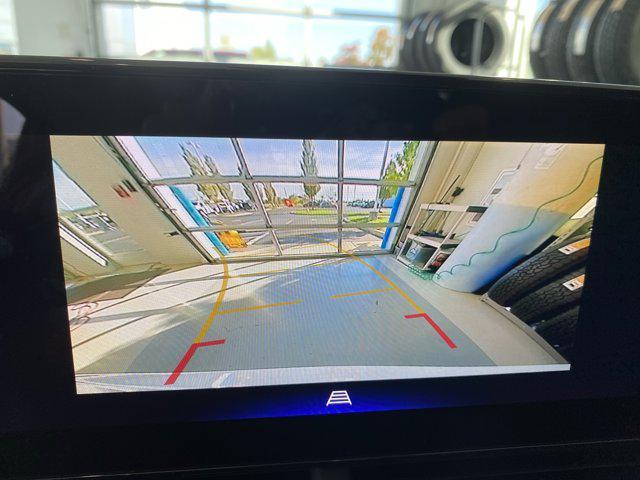 new 2025 Chevrolet Trax car, priced at $23,700