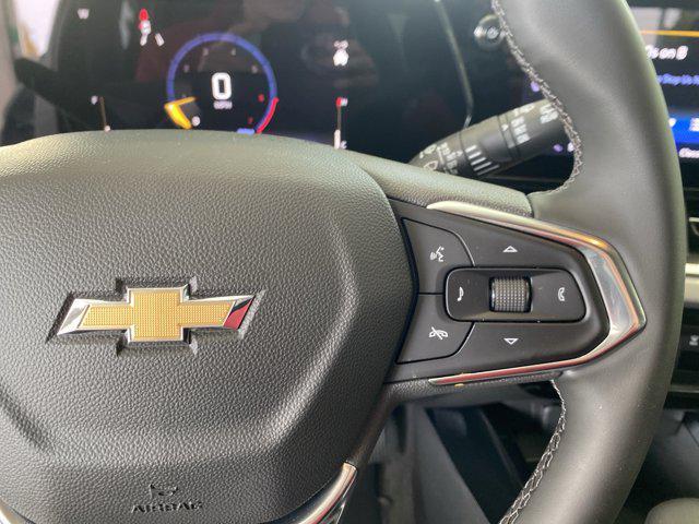 new 2025 Chevrolet Trax car, priced at $23,700