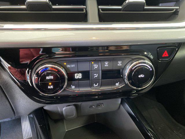 new 2025 Chevrolet Trax car, priced at $23,700