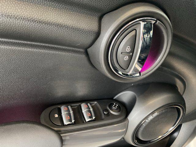 used 2020 MINI Hardtop car, priced at $19,656