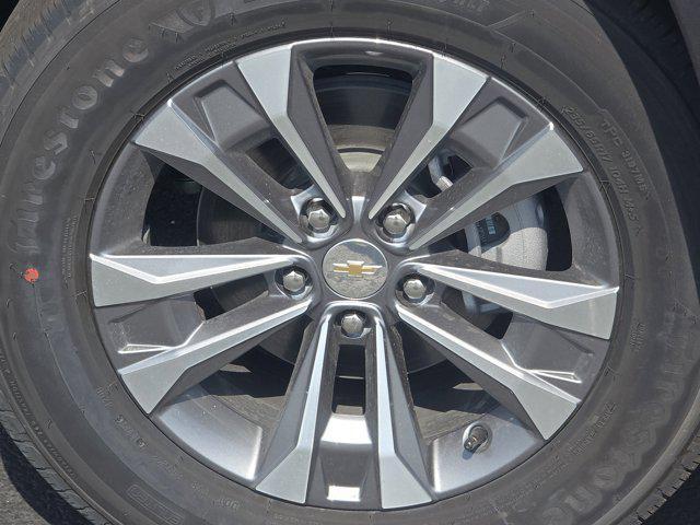 new 2026 Chevrolet Equinox car, priced at $30,263