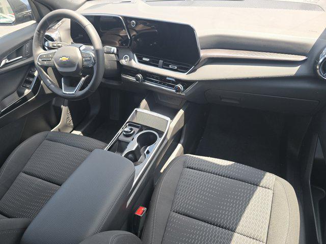 new 2026 Chevrolet Equinox car, priced at $28,295