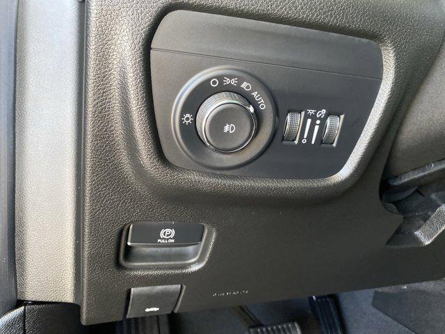 used 2024 Jeep Grand Cherokee car, priced at $36,171