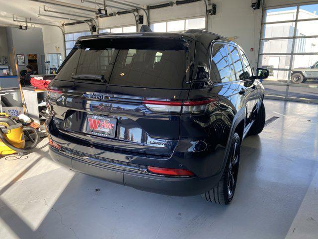 used 2024 Jeep Grand Cherokee car, priced at $36,171