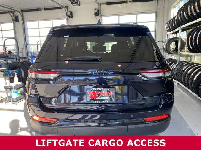 used 2024 Jeep Grand Cherokee car, priced at $36,171