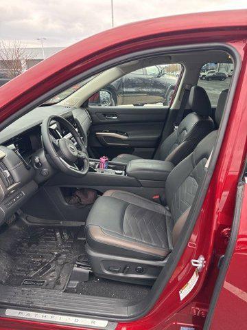 used 2025 Nissan Pathfinder car, priced at $43,014