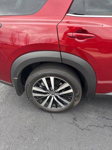 used 2025 Nissan Pathfinder car, priced at $43,014