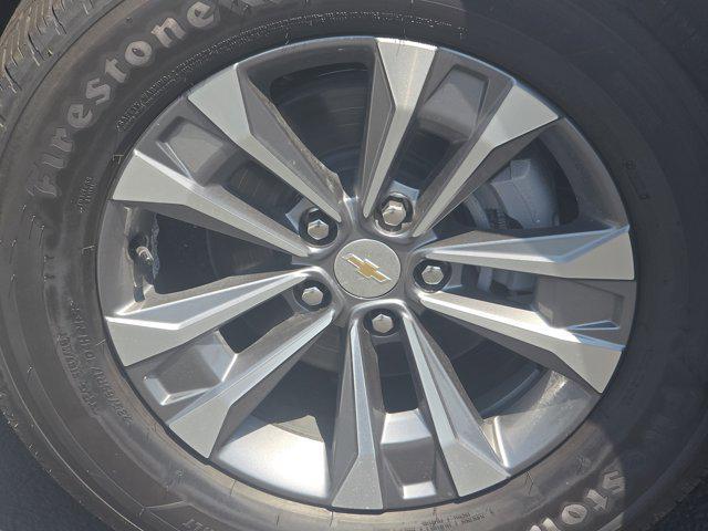 new 2025 Chevrolet Equinox car, priced at $28,334