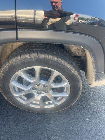 used 2022 Jeep Compass car, priced at $21,399