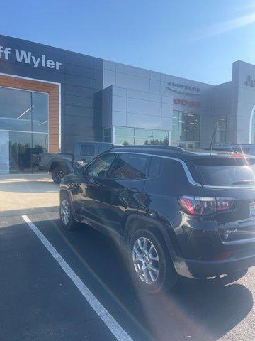 used 2022 Jeep Compass car, priced at $21,399
