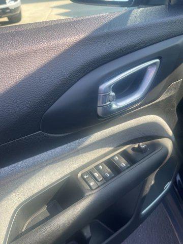 used 2022 Jeep Compass car, priced at $21,399
