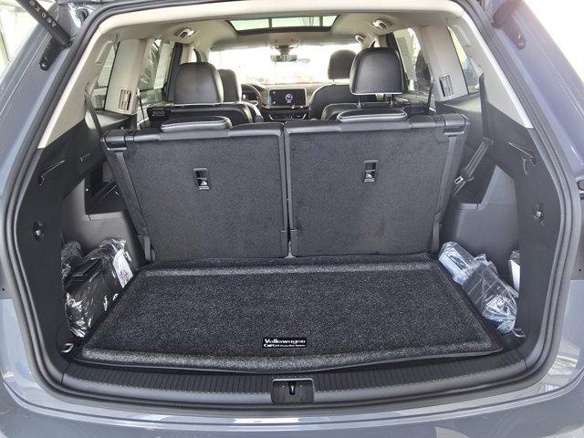 used 2025 Volkswagen Atlas car, priced at $45,579
