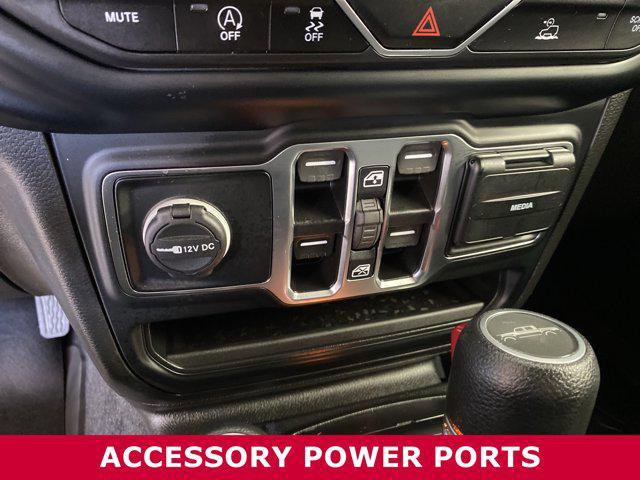 used 2023 Jeep Gladiator car, priced at $37,358