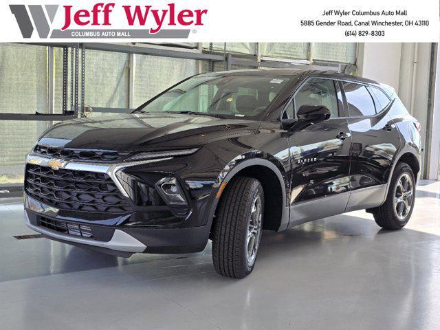 new 2025 Chevrolet Blazer car, priced at $34,117