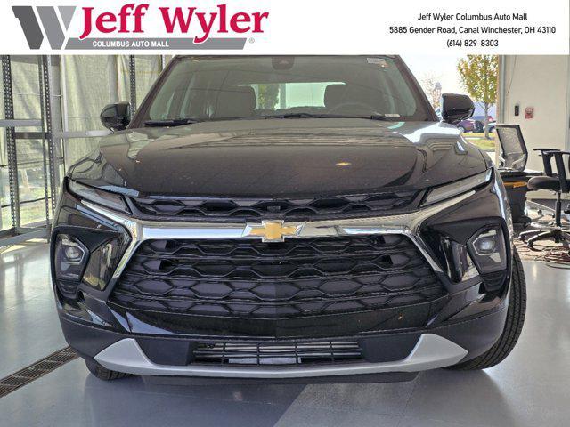 new 2025 Chevrolet Blazer car, priced at $34,117