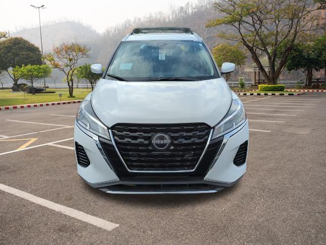 new 2024 Nissan Kicks car, priced at $25,988