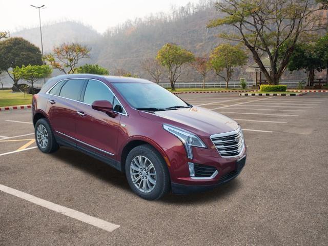 used 2018 Cadillac XT5 car, priced at $24,229