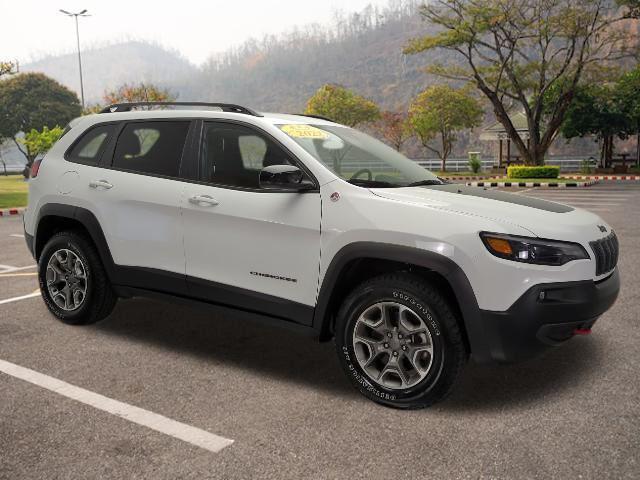 used 2022 Jeep Cherokee car, priced at $26,947