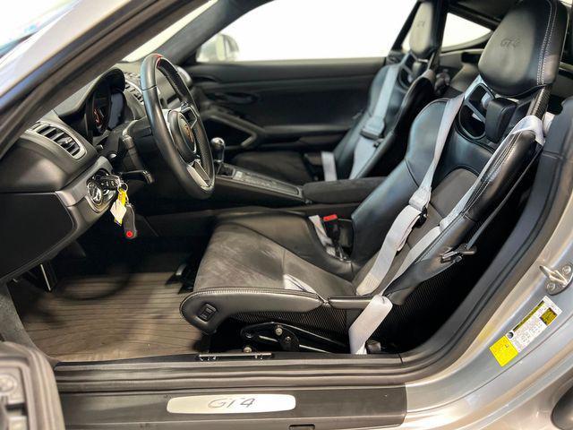 used 2016 Porsche Cayman car