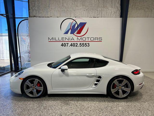 used 2021 Porsche 718 Cayman car