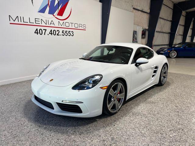used 2021 Porsche 718 Cayman car