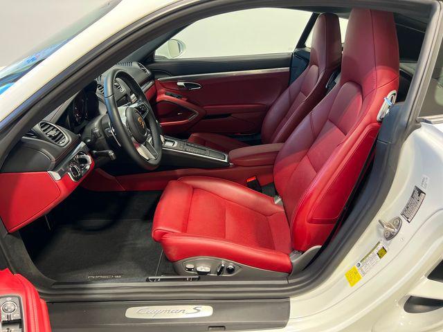 used 2021 Porsche 718 Cayman car