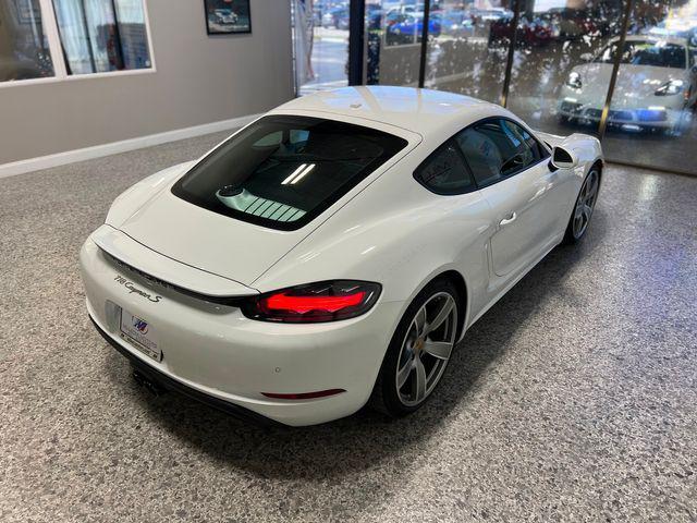 used 2021 Porsche 718 Cayman car