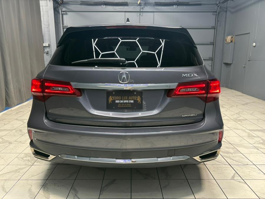 used 2020 Acura MDX car, priced at $28,895