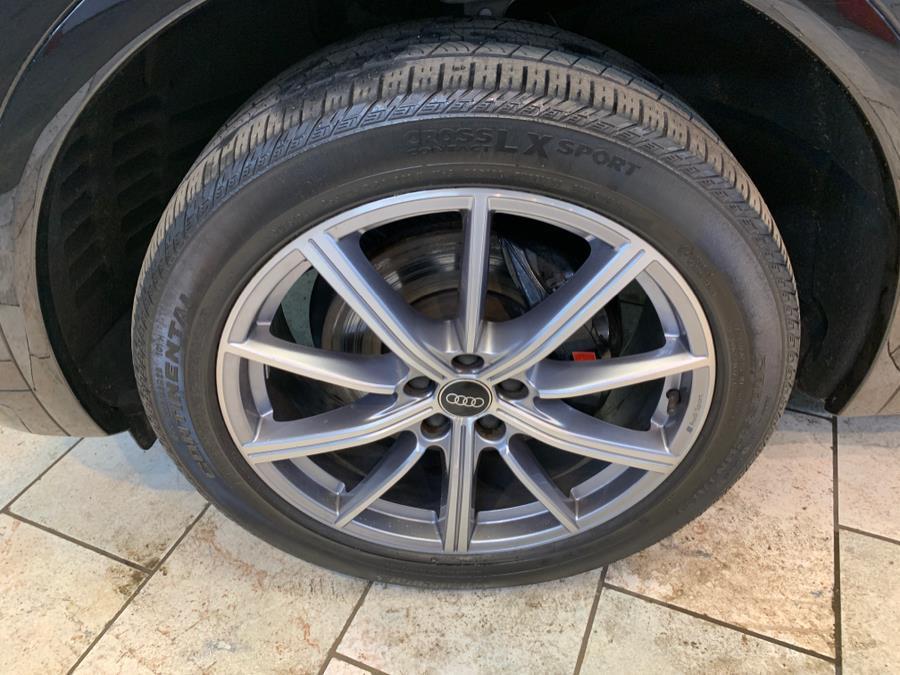 used 2022 Audi SQ5 car, priced at $37,995