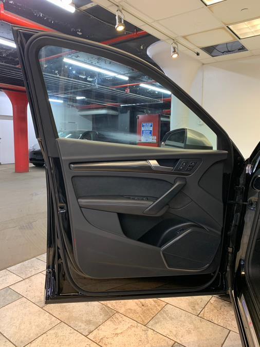 used 2022 Audi SQ5 car, priced at $37,995