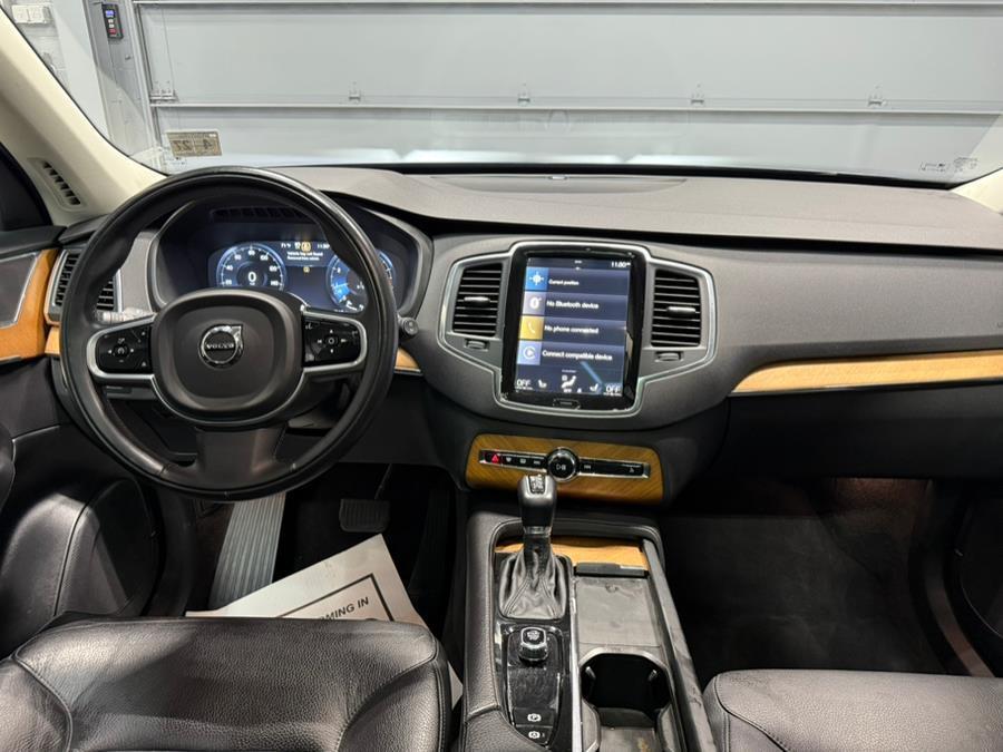 used 2022 Volvo XC90 car, priced at $37,995