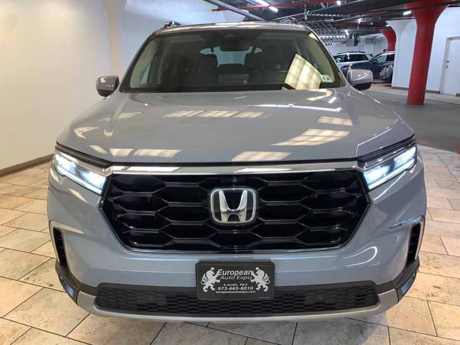 used 2023 Honda Pilot car, priced at $36,595