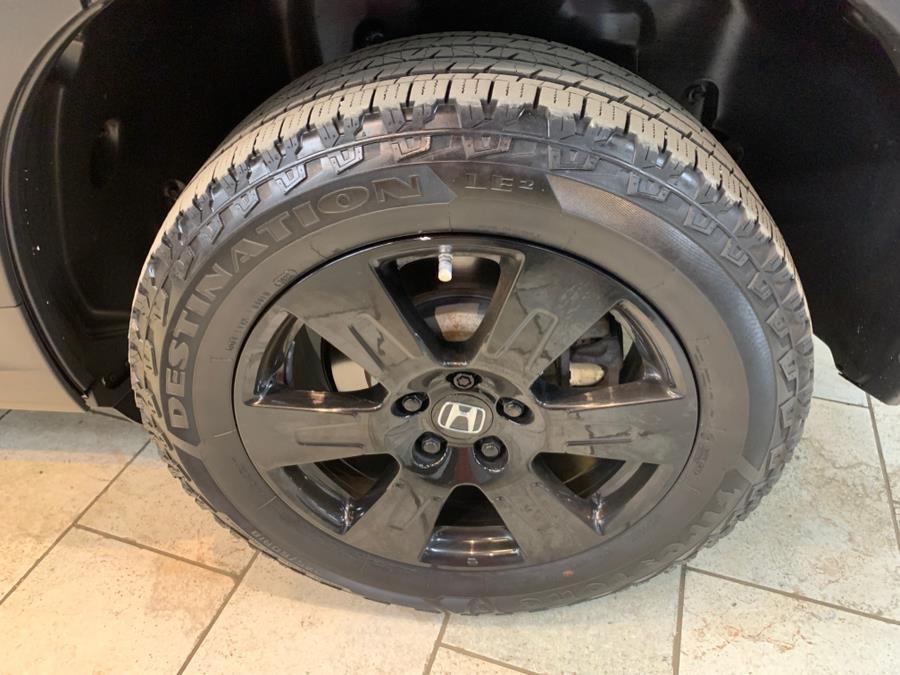used 2022 Honda Pilot car, priced at $32,995