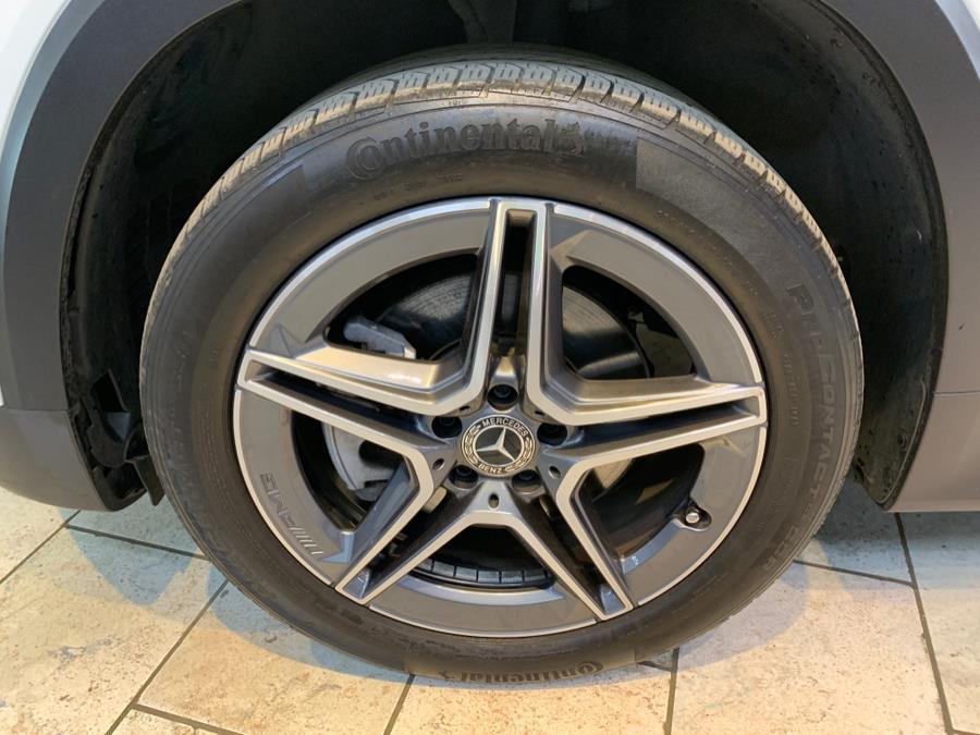 used 2021 Mercedes-Benz GLB 250 car, priced at $28,995