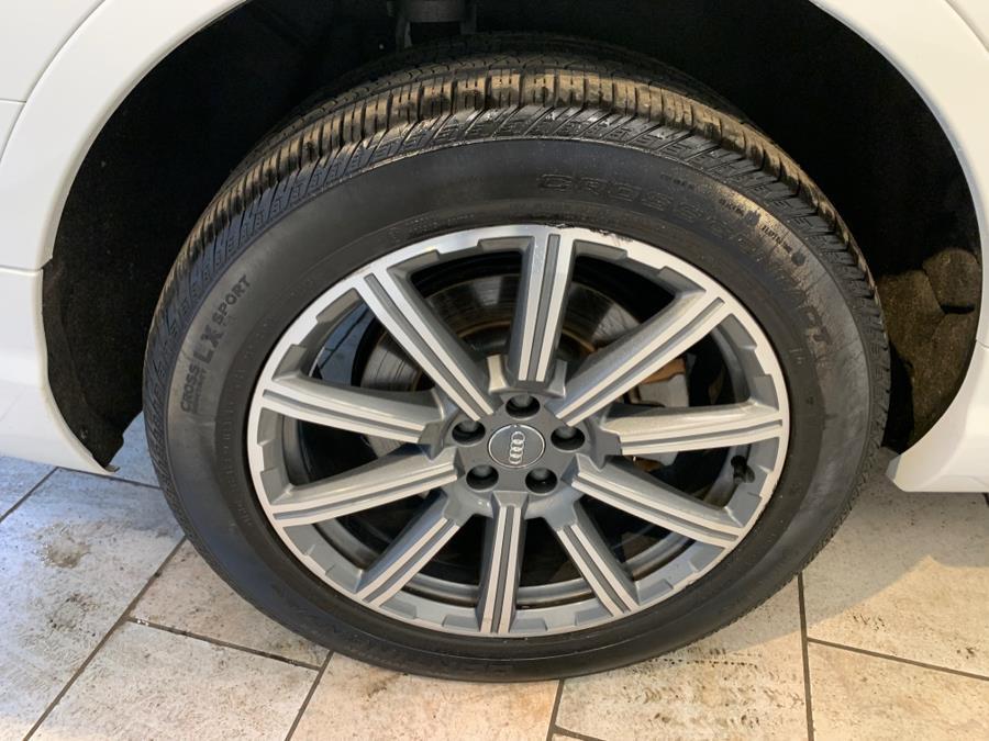 used 2018 Audi Q7 car, priced at $20,595