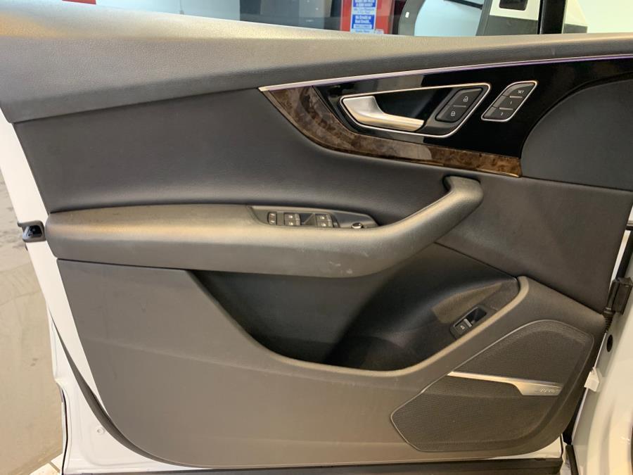 used 2018 Audi Q7 car, priced at $20,595