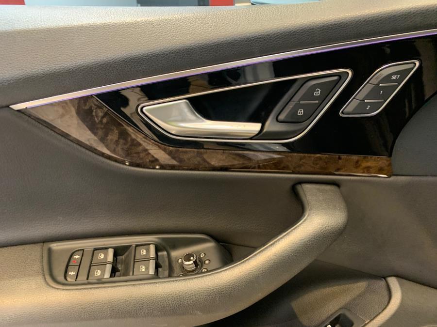 used 2018 Audi Q7 car, priced at $20,595