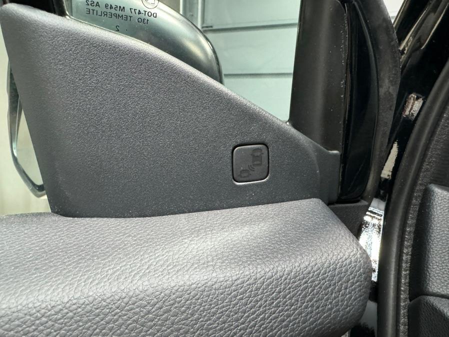 used 2022 Honda Pilot car, priced at $33,995