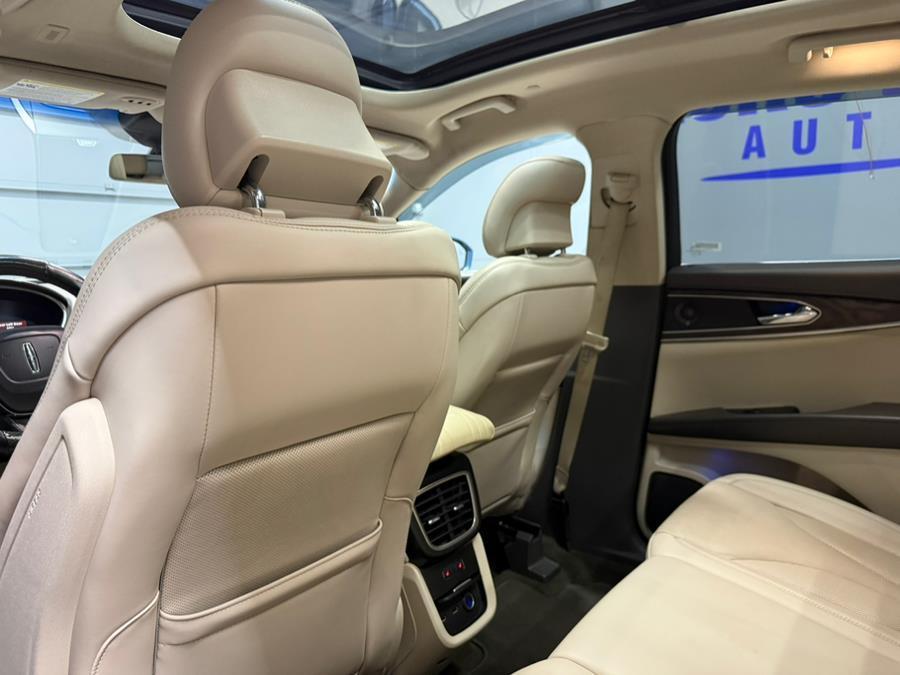 used 2019 Lincoln Nautilus car, priced at $14,595