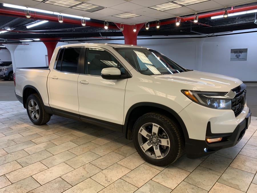 used 2024 Honda Ridgeline car, priced at $34,995
